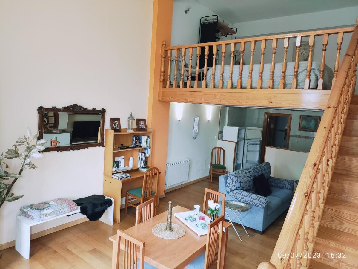 Appartamento Duplex Cicero FuenteLaPiedra DD Bárcena de Cicero Esterno foto
